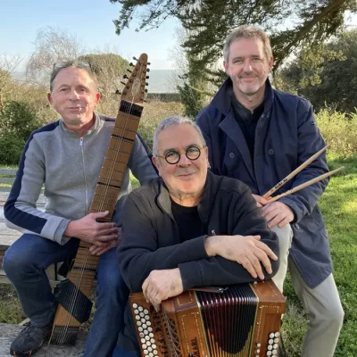 Le trio Amañ